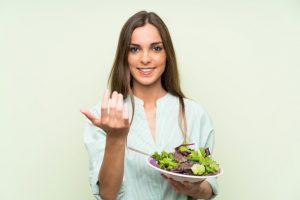 رشد سریع مو های شما با چند تغذیه طبیعی